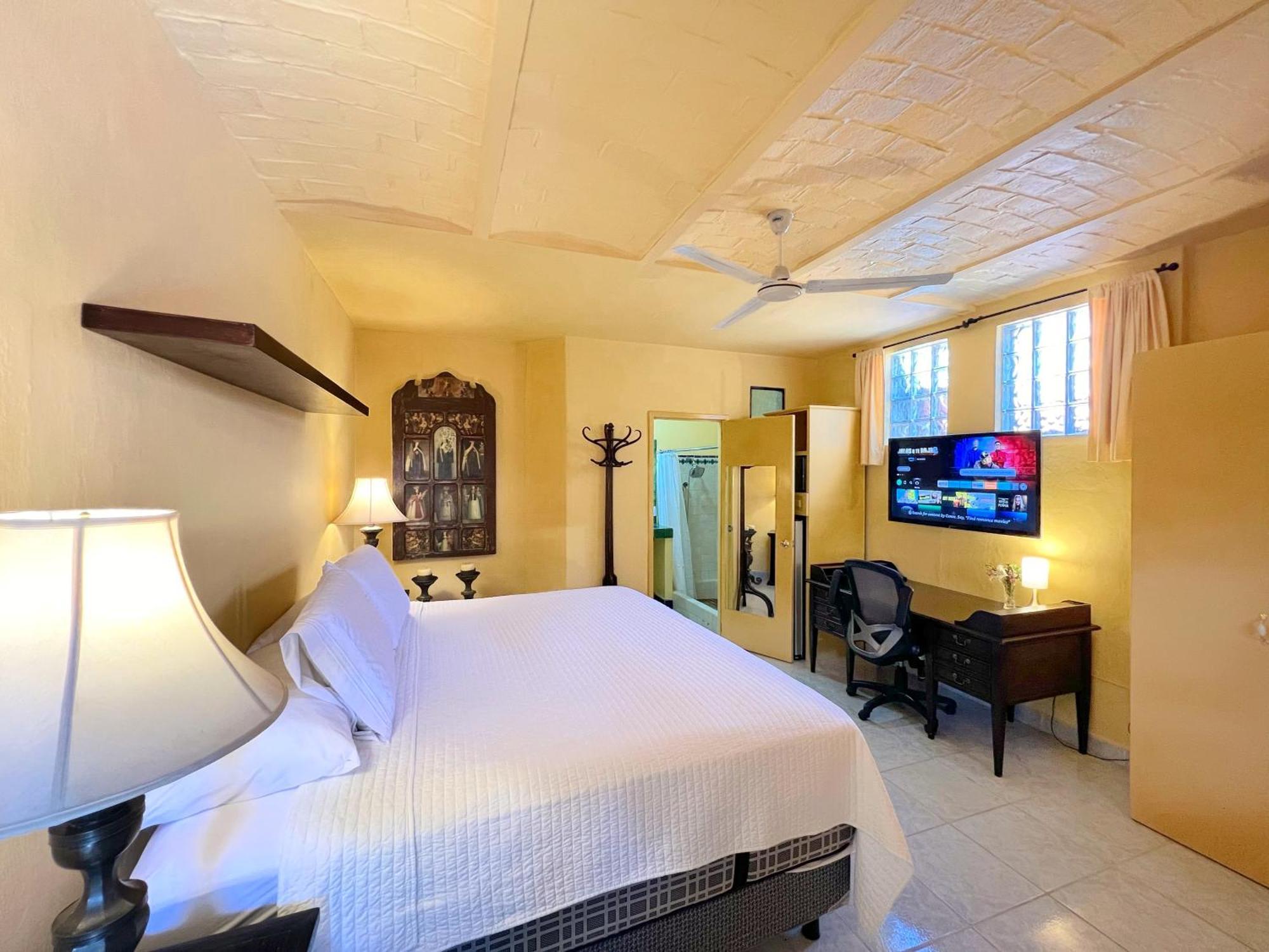 Estrellita'S Bed & Breakfast Ajijic Zewnętrze zdjęcie